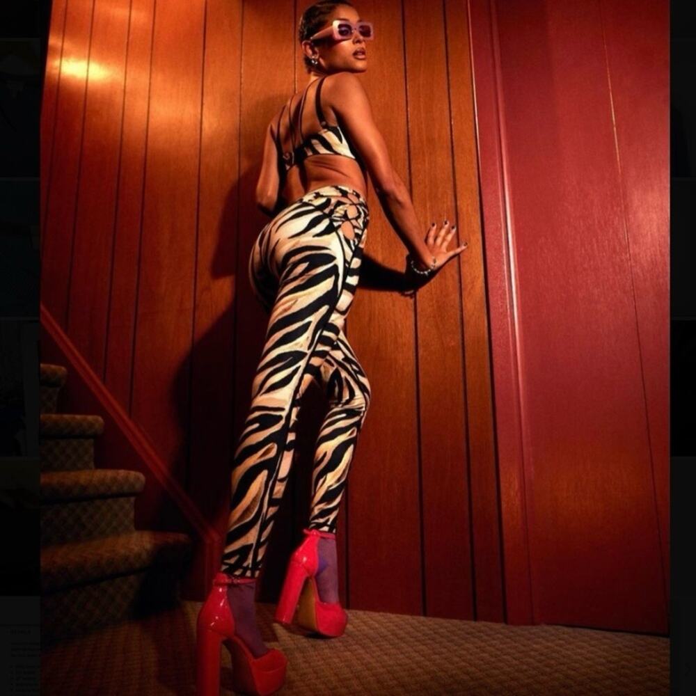 Savage x Fenty Sport Wildcat High-Waist Leggings